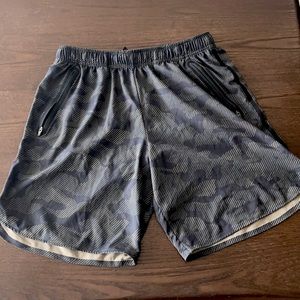 Camo H&M Shorts wore them once